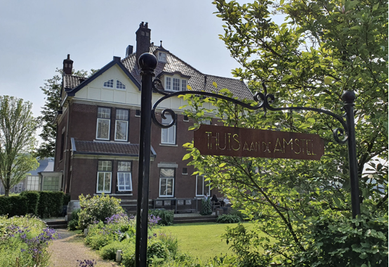 Café tHuis aan de Amstel